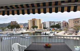 Piso En venta en Roses photo 0