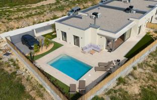Villa En venta en Palau-saverdera photo 0