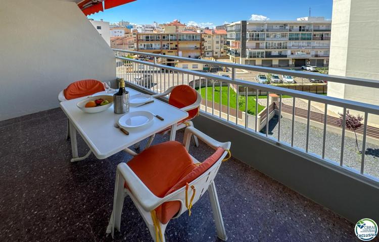 Piso En venta en Roses photo 0