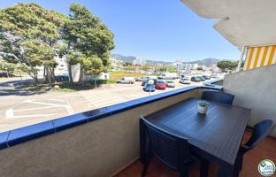 Piso En venta en Roses photo 0