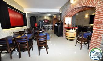 Local En venta en Roses photo 0