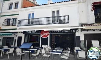 Local En venta en Roses photo 0