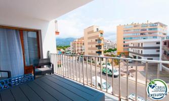 Piso En venta en Roses photo 0