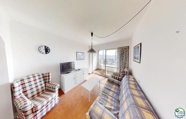 Piso En venta en Roses photo 0