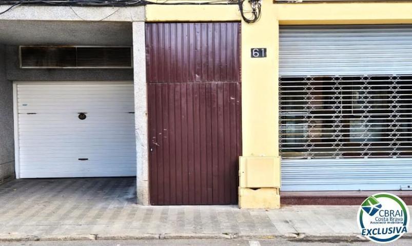 Parking En venta en Roses photo 0