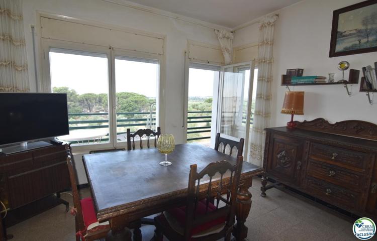 Piso En venta en Roses photo 0