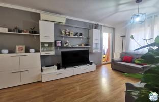 Piso En venta en Figueres photo 0