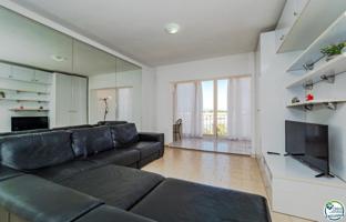 Piso En venta en Castelló d'Empúries photo 0
