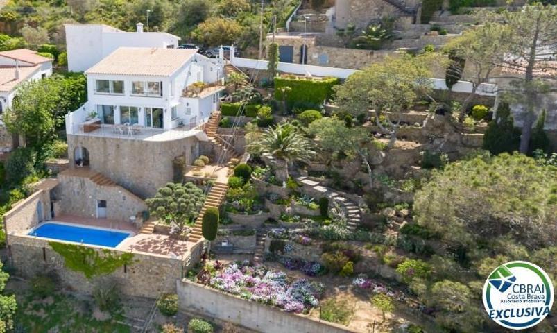 Villa En venta en Roses photo 0