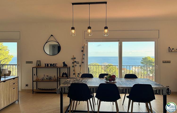 Piso En venta en Llançà photo 0