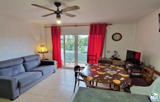 Piso En venta en Roses photo 0