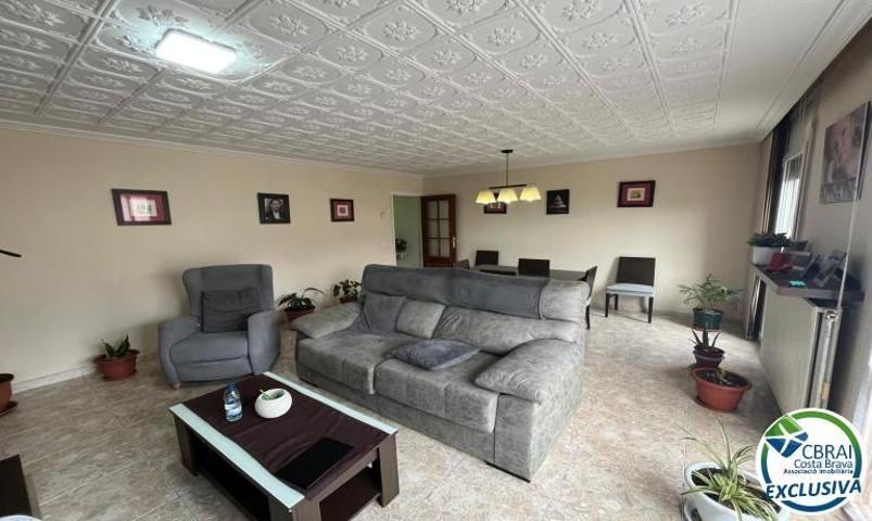 Piso En venta en Roses photo 0