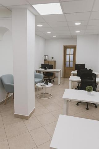 Oficina En venta en Centro, Murcia photo 0