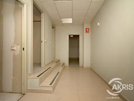 LOCALES COMERCIALES Y GARAJES VENTA CONJUNTA EN VALDEMORO photo 0