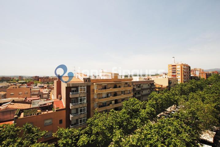 Piso - Sabadell photo 0