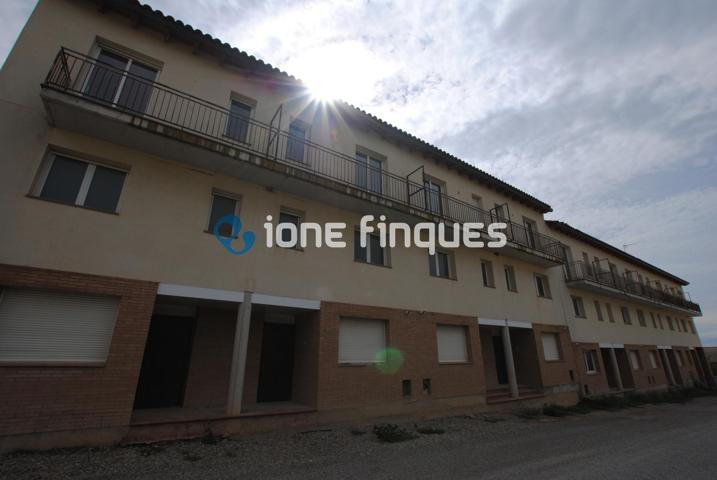 Unifamiliar adosada - Bellcaire d Urgell photo 0