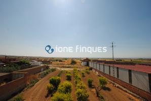 Unifamiliar adosada - Bellcaire d Urgell photo 0