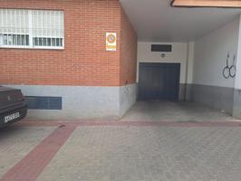 ¡Plaza de Garaje en Alquiler en Murcia! photo 0