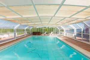 ¡2 CASAS POR EL PRECIO DE UNA! PARCELA DE 4.000 M² CON PISCINA CLIMATIZADA, JACUZZI Y TOTAL PRIVACID photo 0