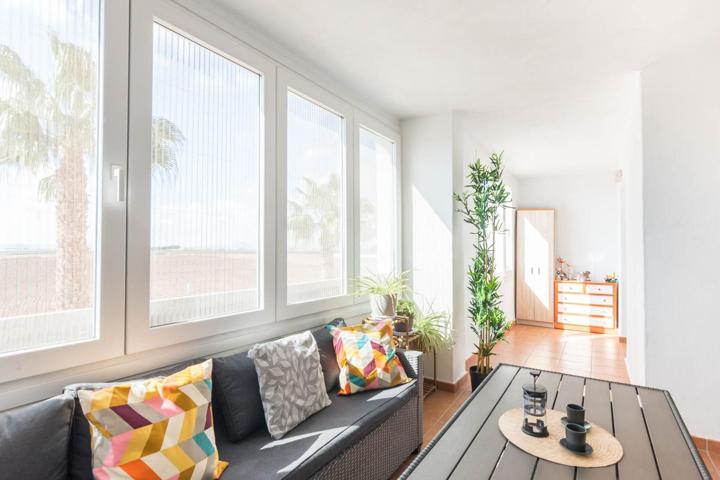 Mismo precio, más espacio: disfruta tu gran terraza acristalada photo 0