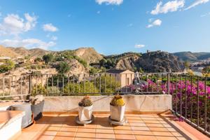 CHALET CON TERRENO EN BLANCA photo 0