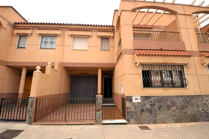 GRAN DÚPLEX CON SOLÁRIUM EN SANTA MARÍA DEL ÁGUILA, ZONA PABELLÓN photo 0