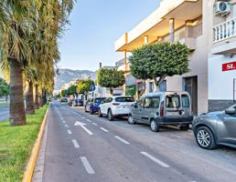 GRAN LOCAL COMERCIAL EN AVENIDA OASIS DE SANTO DOMINGO photo 0