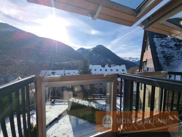 Dúplex En venta en Naut Aran photo 0