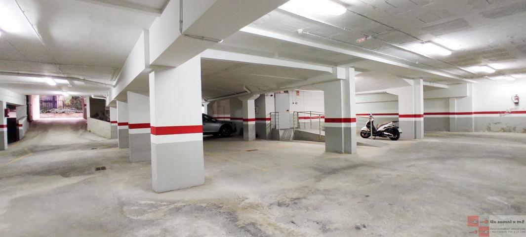 Parking En venta en Centro, Igualada photo 0