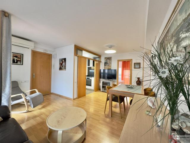 Piso En venta en Platja Llarga, Castell-Platja D´aro photo 0