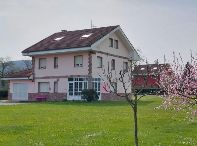 Casa En venta en Calle Selerio, Villaviciosa, Villaviciosa photo 0