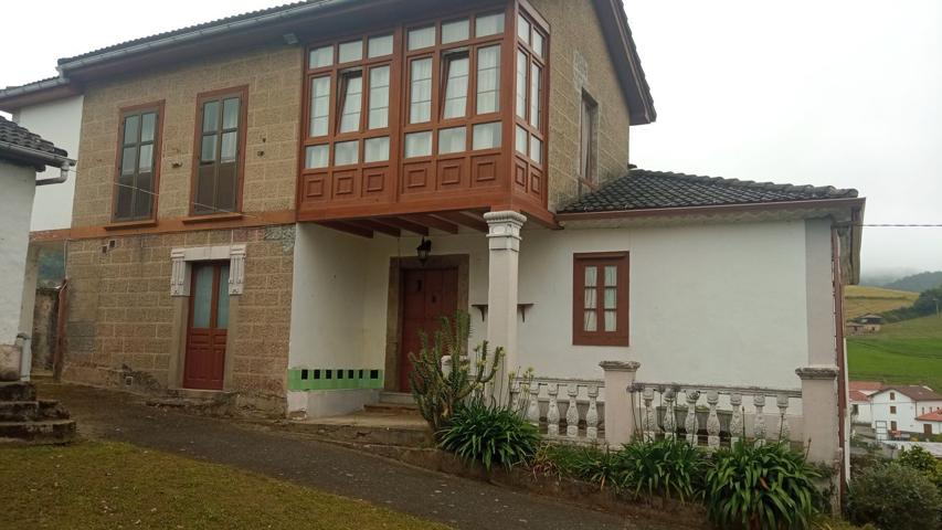 Casa De Campo En venta en Arcallana, 35, Luarca - Valdés photo 0