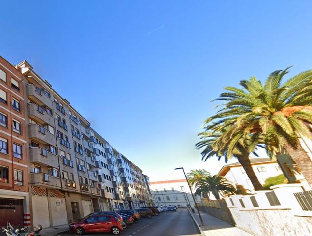 Piso En venta en Calle Tirso De Molina, Este, Gijón photo 0