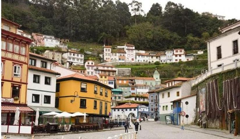 Piso En venta en Calle García De La Concha, 2, Cudillero photo 0