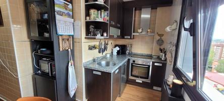 Dúplex En venta en Calle De Los Hermanos Soria, El Carbayedo - El Quirinal, Avilés photo 0