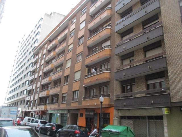 Piso En venta en Cl Marques De Urquijo, Este, Gijón photo 0