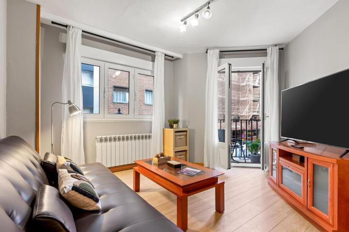 Piso En venta en Cl Premio Real, Este, Gijón photo 0