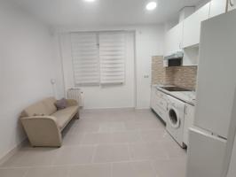 Piso en venta en Madrid de 37 m2 photo 0