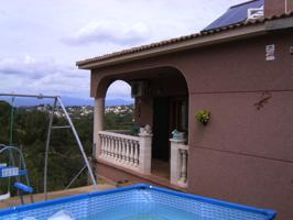 Villa En venta en Lloret de Mar photo 0