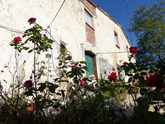 Casa En venta en Sant Iscle de Vallalta photo 0