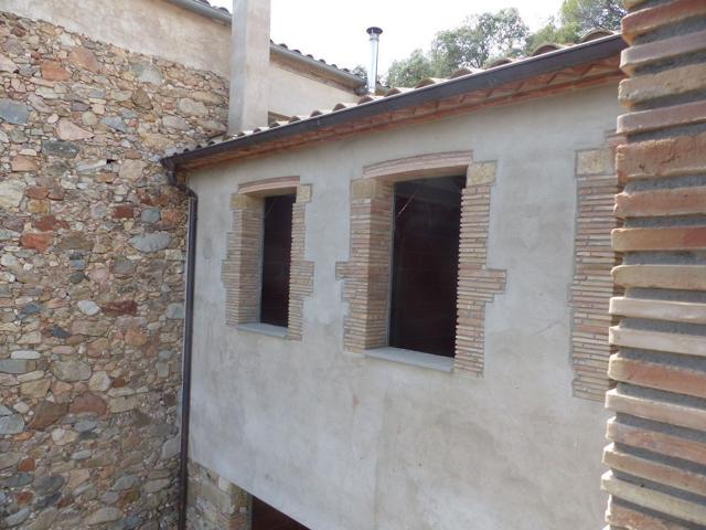 Casa En venta en La Cellera de Ter photo 0