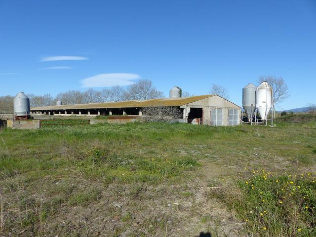 Almacén En venta en Pedret i Marzà photo 0