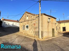 Casa De Pueblo en venta en Berrocalejo de Aragona de 97 m2 photo 0