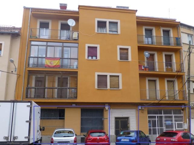 Local en venta en Segovia de 393 m2 photo 0