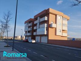 Plaza De Parking en venta en Ávila de 12 m2 photo 0