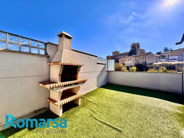 Casa - Chalet en venta en Ávila de 155 m2 photo 0