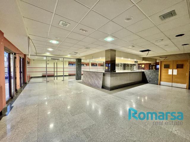 Local en alquiler en Vicolozano de 350 m2 photo 0