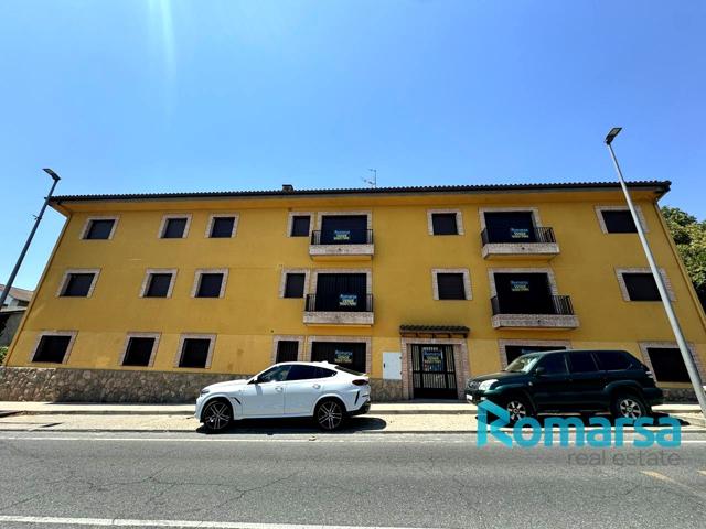 FANTÁSTICO PISO CON GARAJE EN PIEDRALAVES photo 0