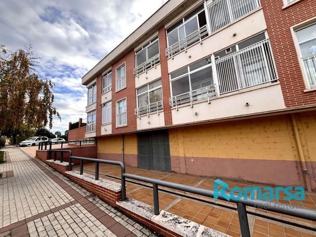 Local en venta en Ávila de 504 m2 photo 0