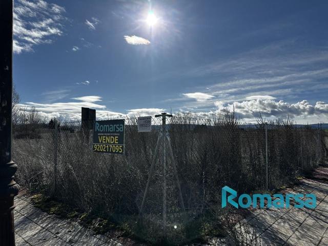 Terreno en venta en El Fresno de 520 m2 photo 0
